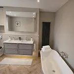 Centre Wonderful Georgian Townhouse