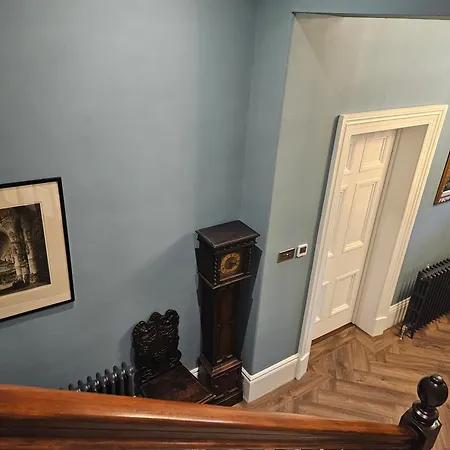 度假居 Centre Wonderful Georgian Townhouse 卡莱尔