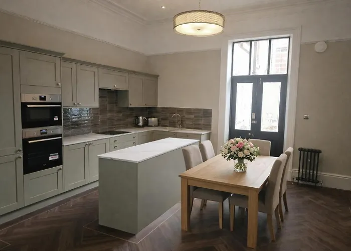 度假居 Centre Wonderful Georgian Townhouse